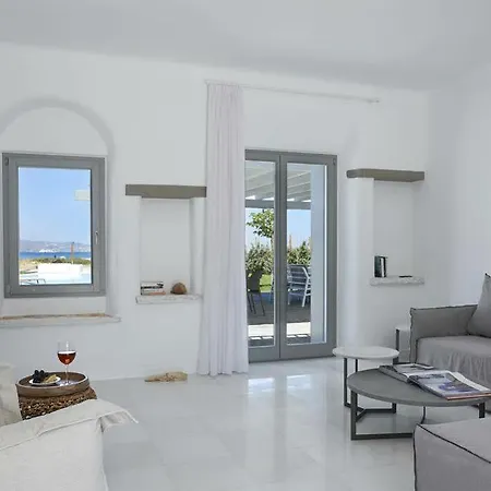 Aqua Breeze Villas